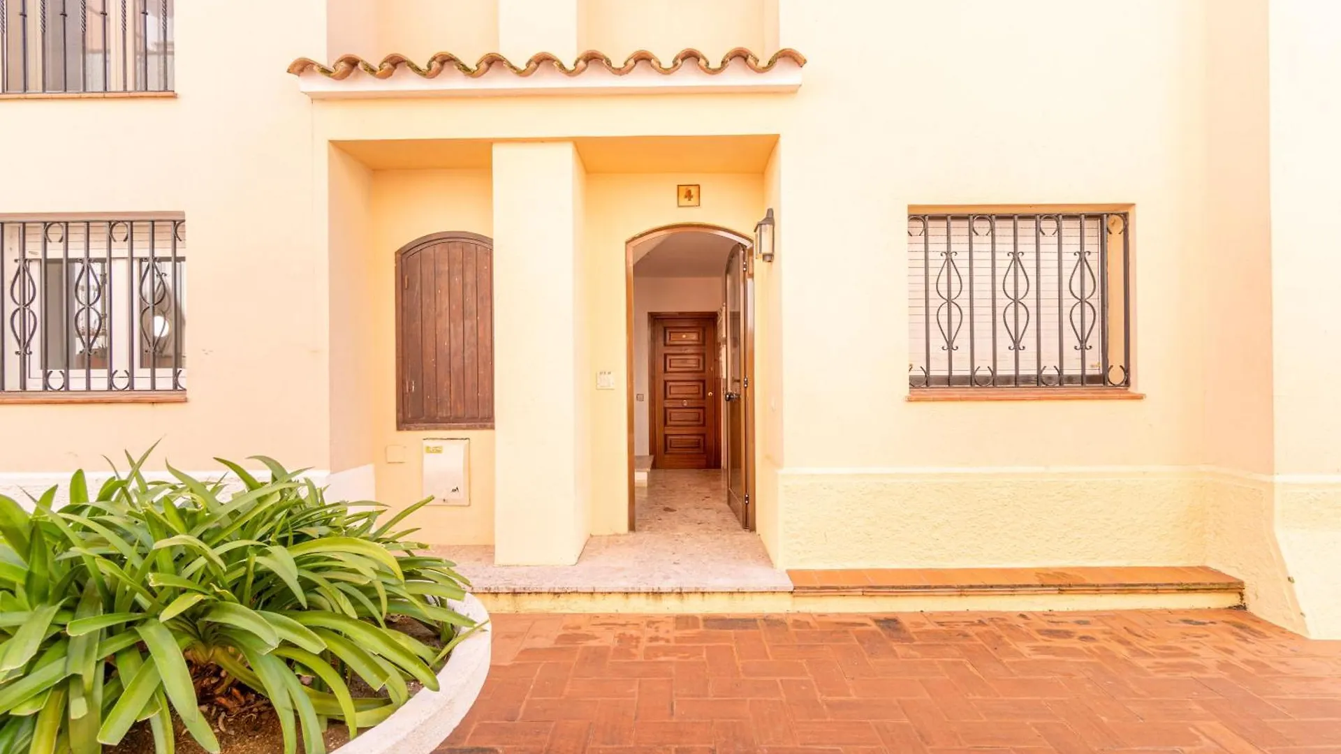Basic Comfort Apartment Gran Reserva 0074 Empuriabrava